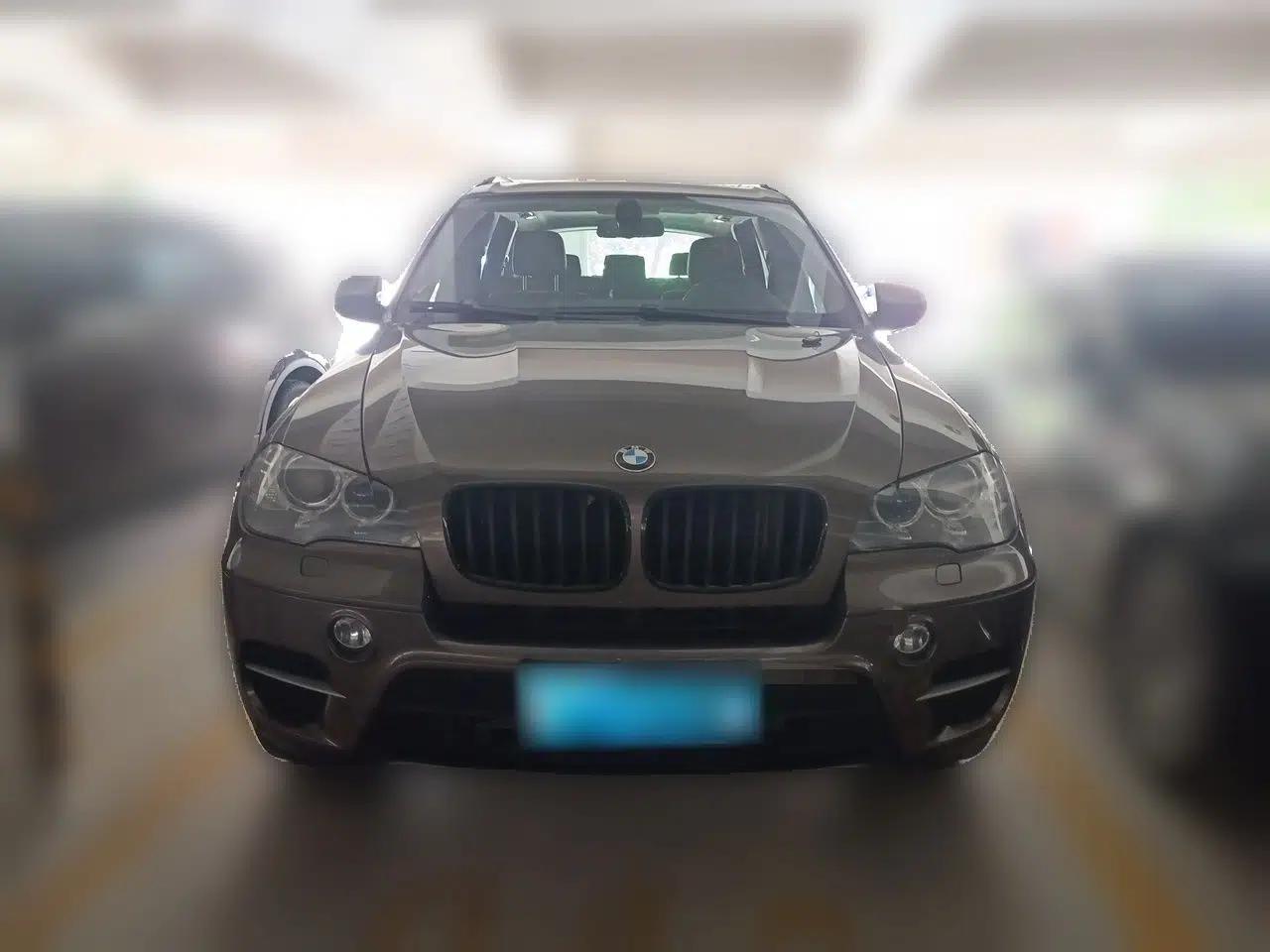 BMW X5 2013 xDrive35i Leading Model — миниатюра 2