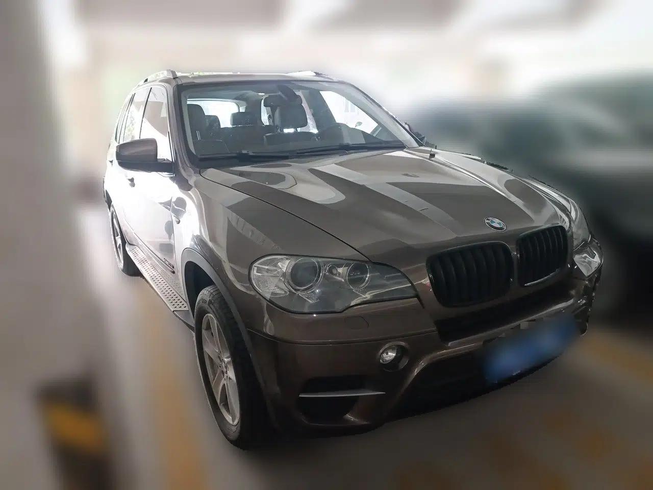 BMW X5 2013 xDrive35i Leading Model — миниатюра 3