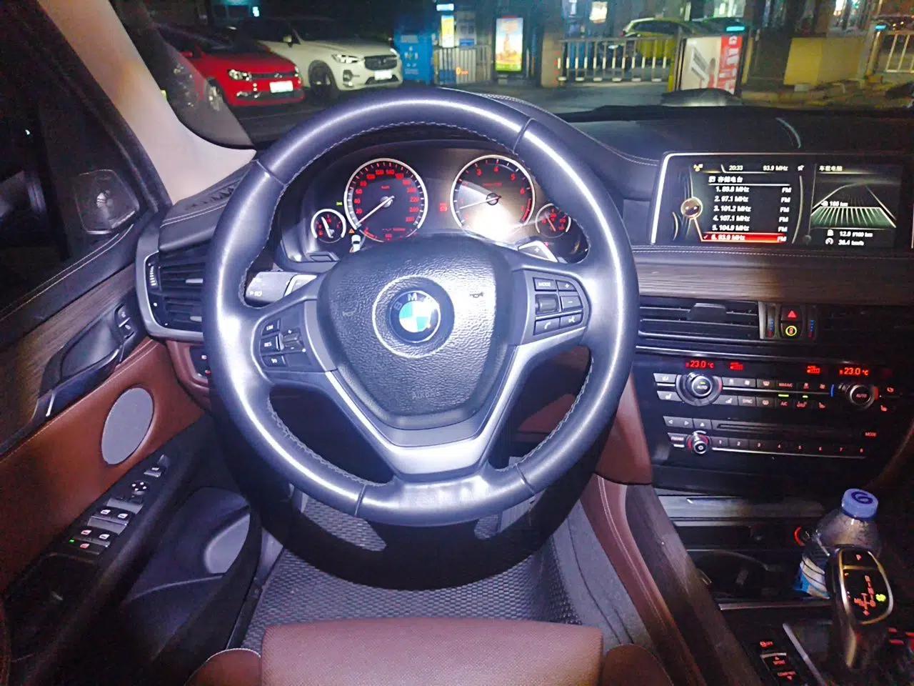 BMW X5 2014 xDrive35i Luxury Edition — миниатюра 10