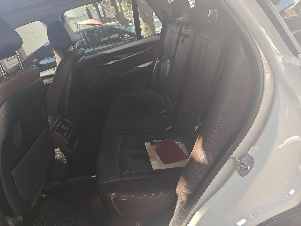 BMW X5 2015 xDrive28i — миниатюра 17
