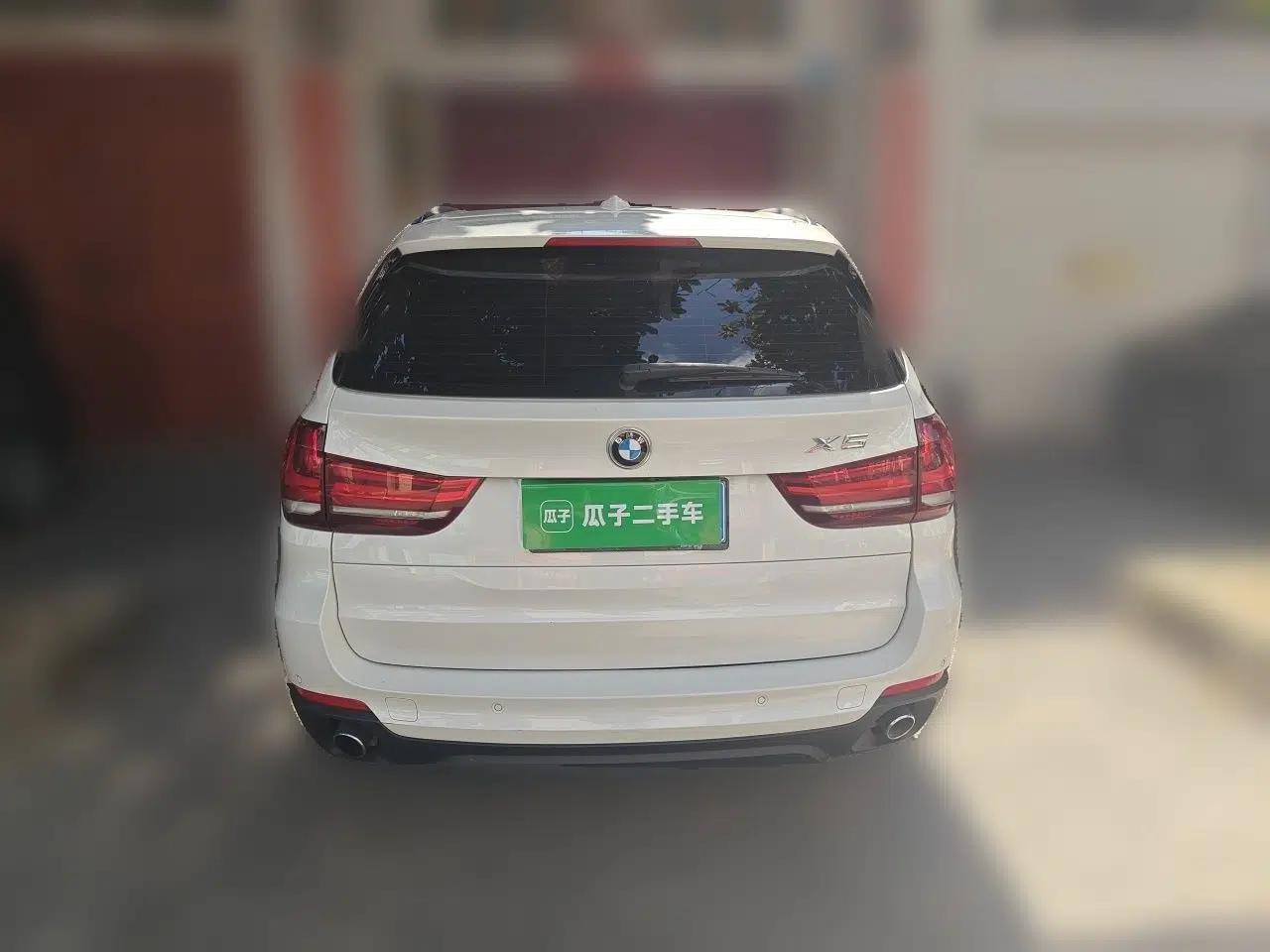 BMW X5 2015 xDrive28i — миниатюра 5