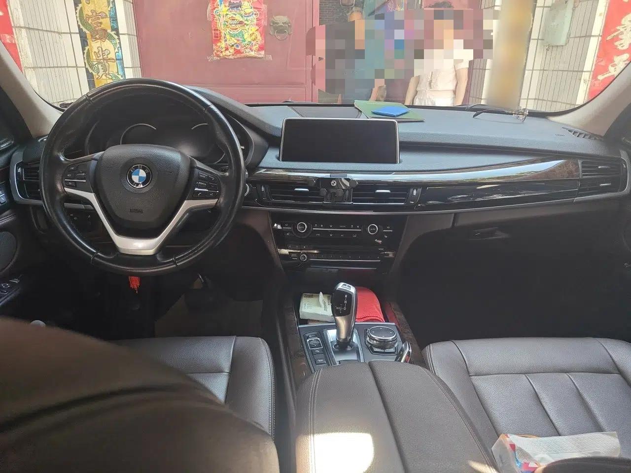 BMW X5 2015 xDrive28i — миниатюра 9