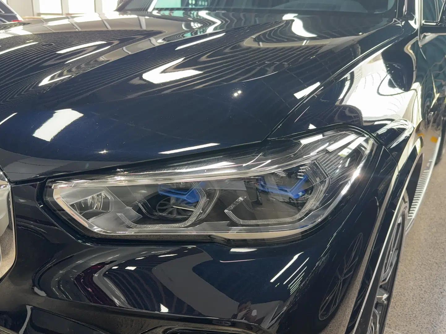 BMW X5 2022 xDrive 30Li Luxury M Sport Package — миниатюра 2