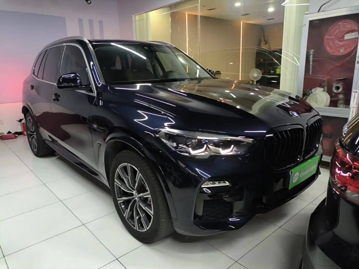 BMW X5 2021 xDrive30i M Sport Package — миниатюра 3