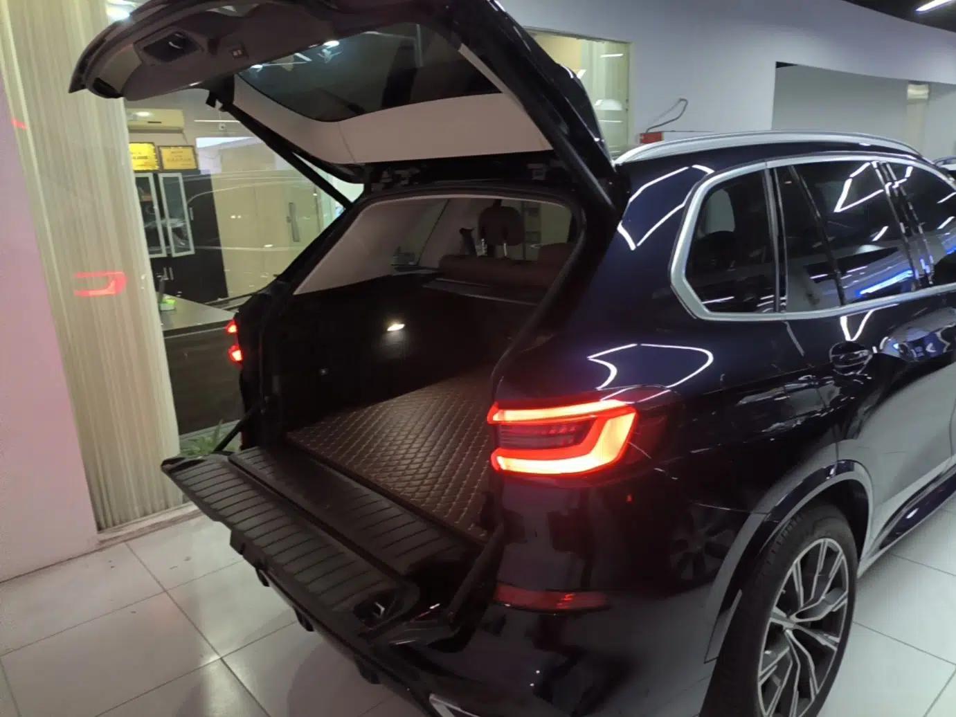 BMW X5 2021 xDrive30i M Sport Package — миниатюра 22