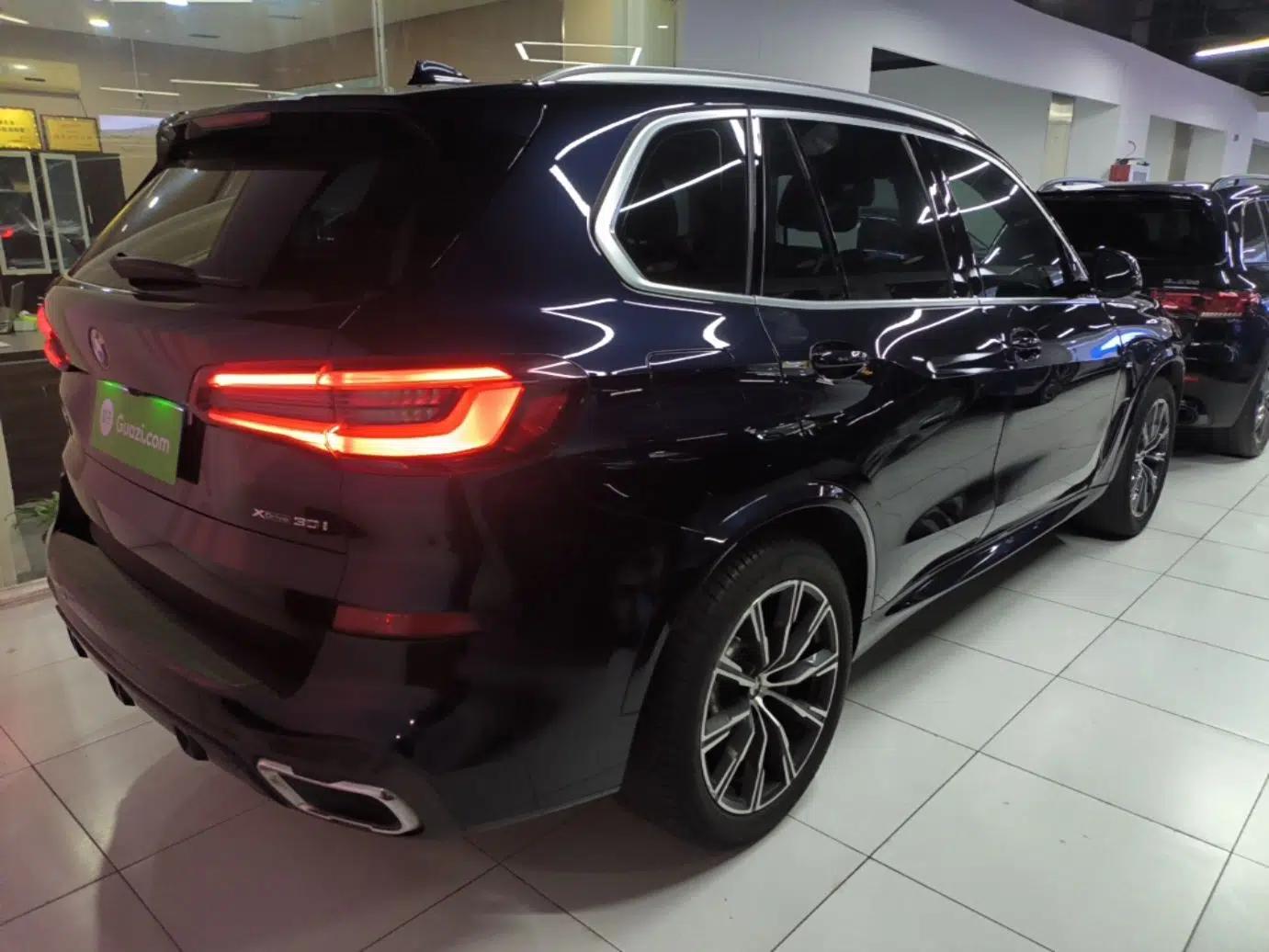 BMW X5 2021 xDrive30i M Sport Package — миниатюра 6