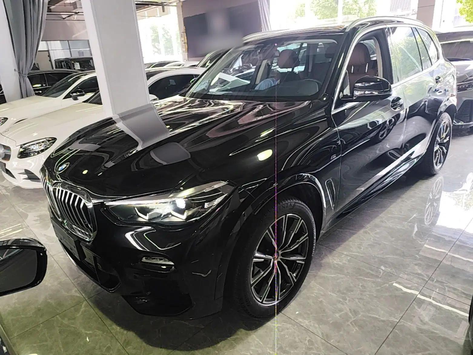 BMW X5 2021 Restyled xDrive30i M Sport Package — миниатюра 1