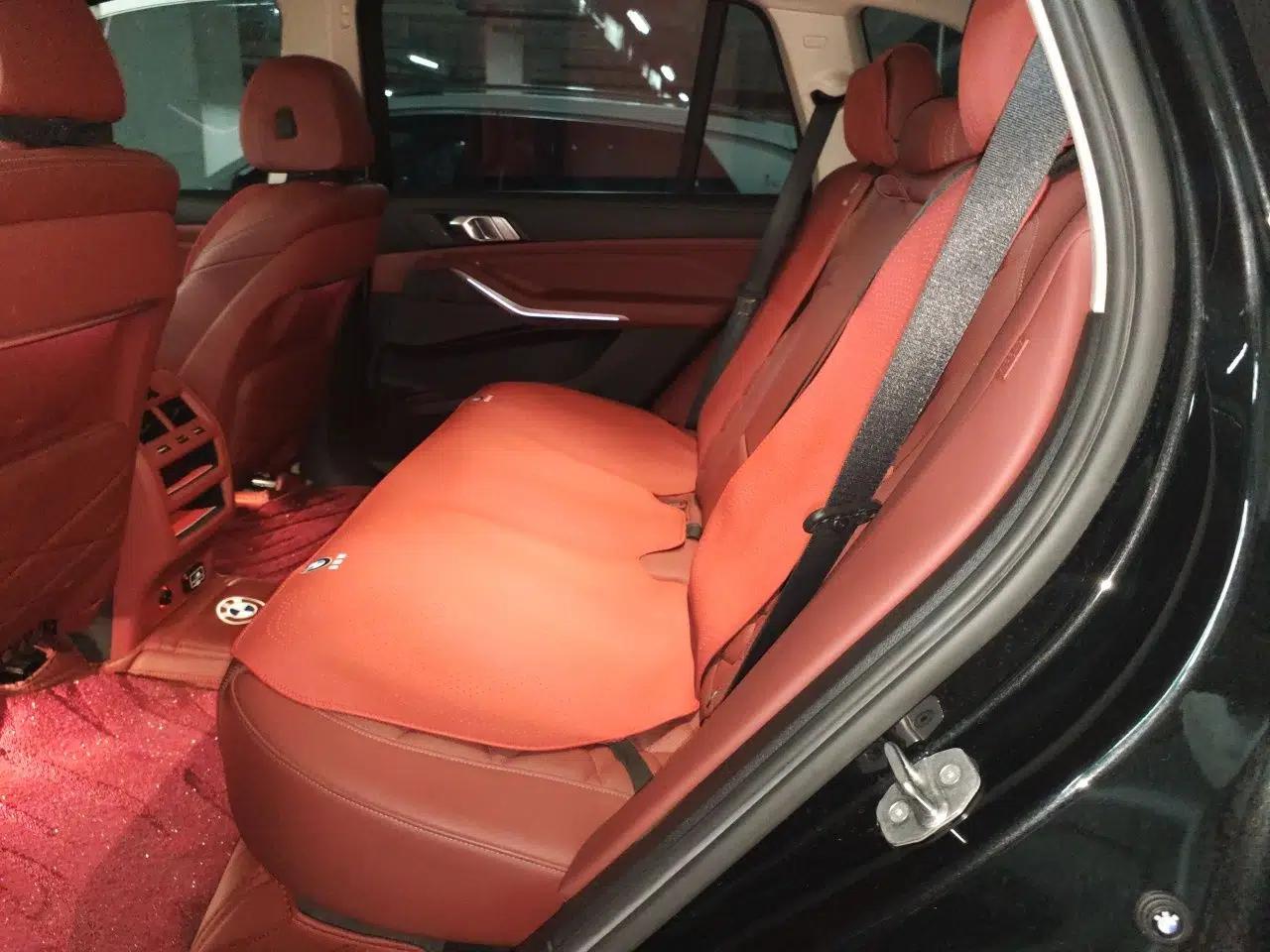 BMW X5 2022 xDrive 30Li M Sport Package — миниатюра 17
