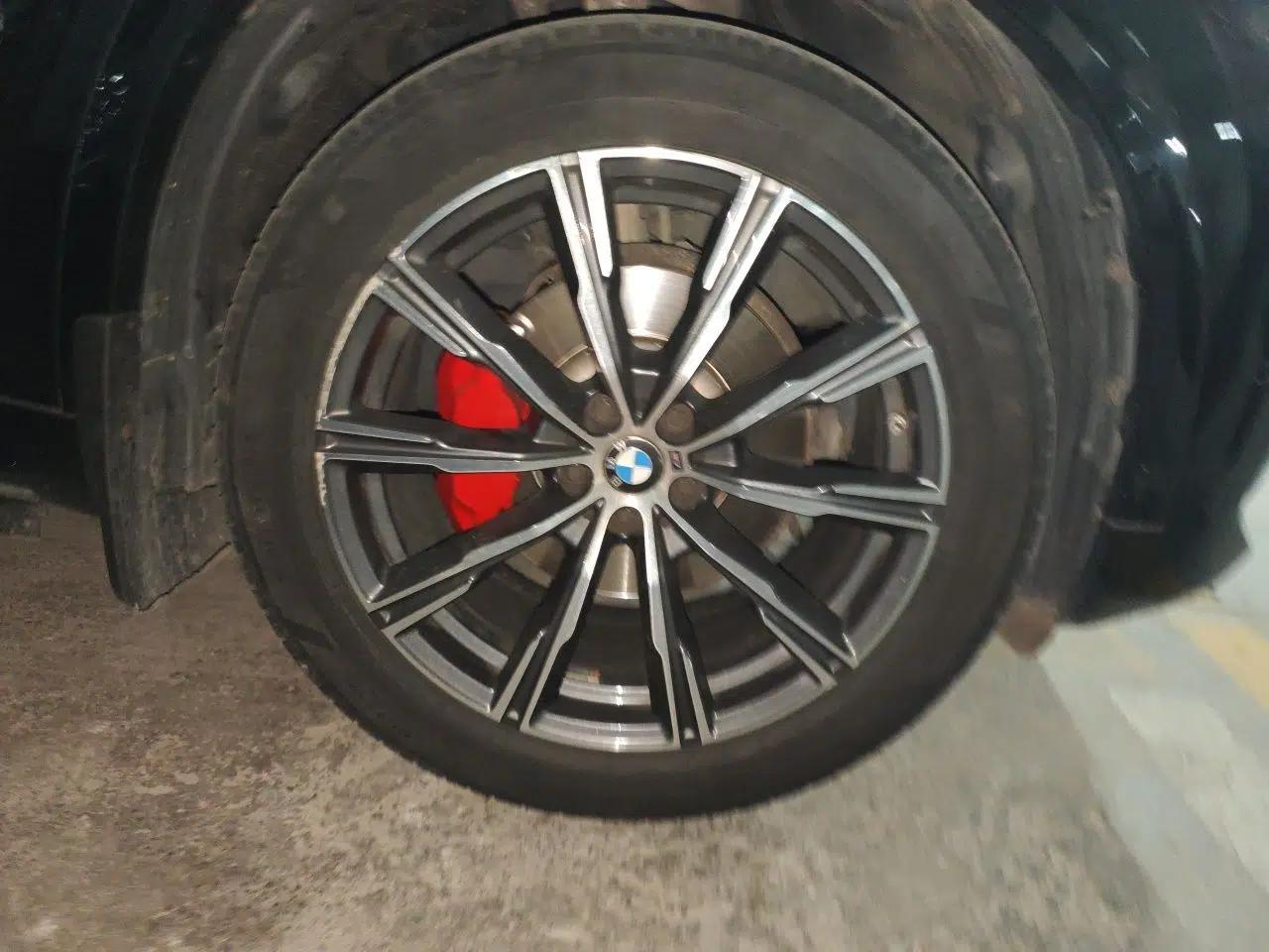 BMW X5 2022 xDrive 30Li M Sport Package — миниатюра 8