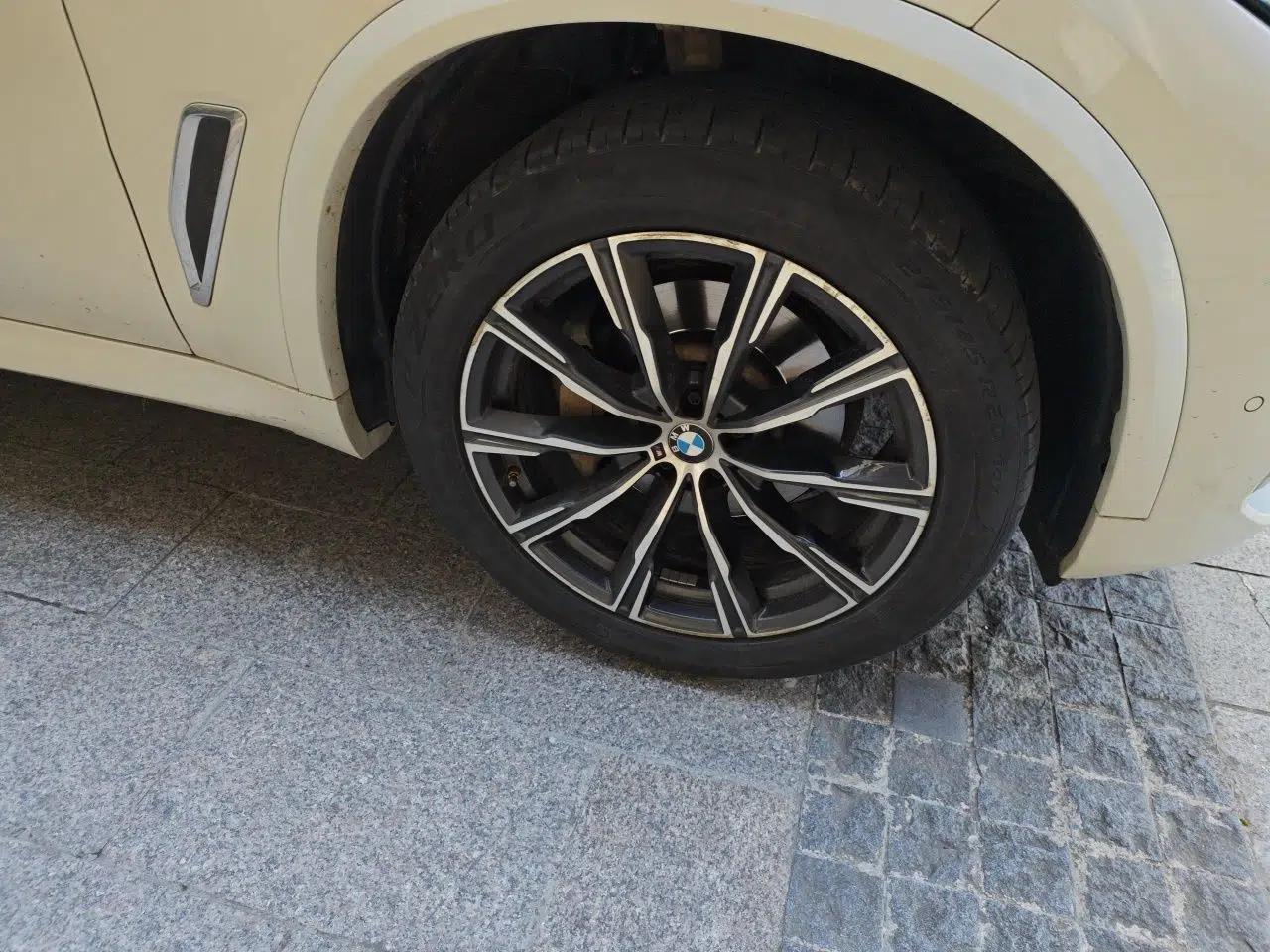 BMW X5 2022 xDrive 30Li Luxury M Sport Package — миниатюра 8