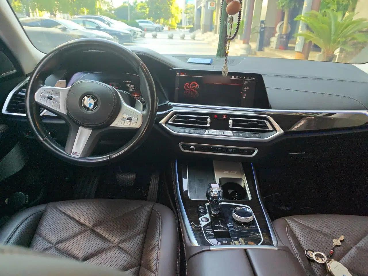 BMW X5 2022 xDrive 30Li Luxury M Sport Package — миниатюра 9