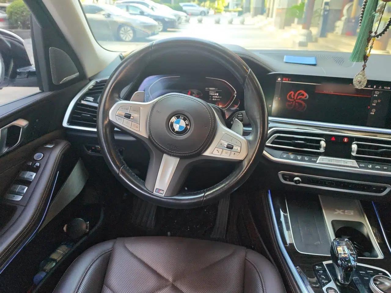 BMW X5 2022 xDrive 30Li Luxury M Sport Package — миниатюра 10