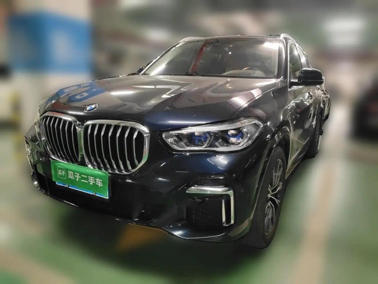 BMW X5 2022 xDrive 30Li Luxury M Sport Package — миниатюра 1