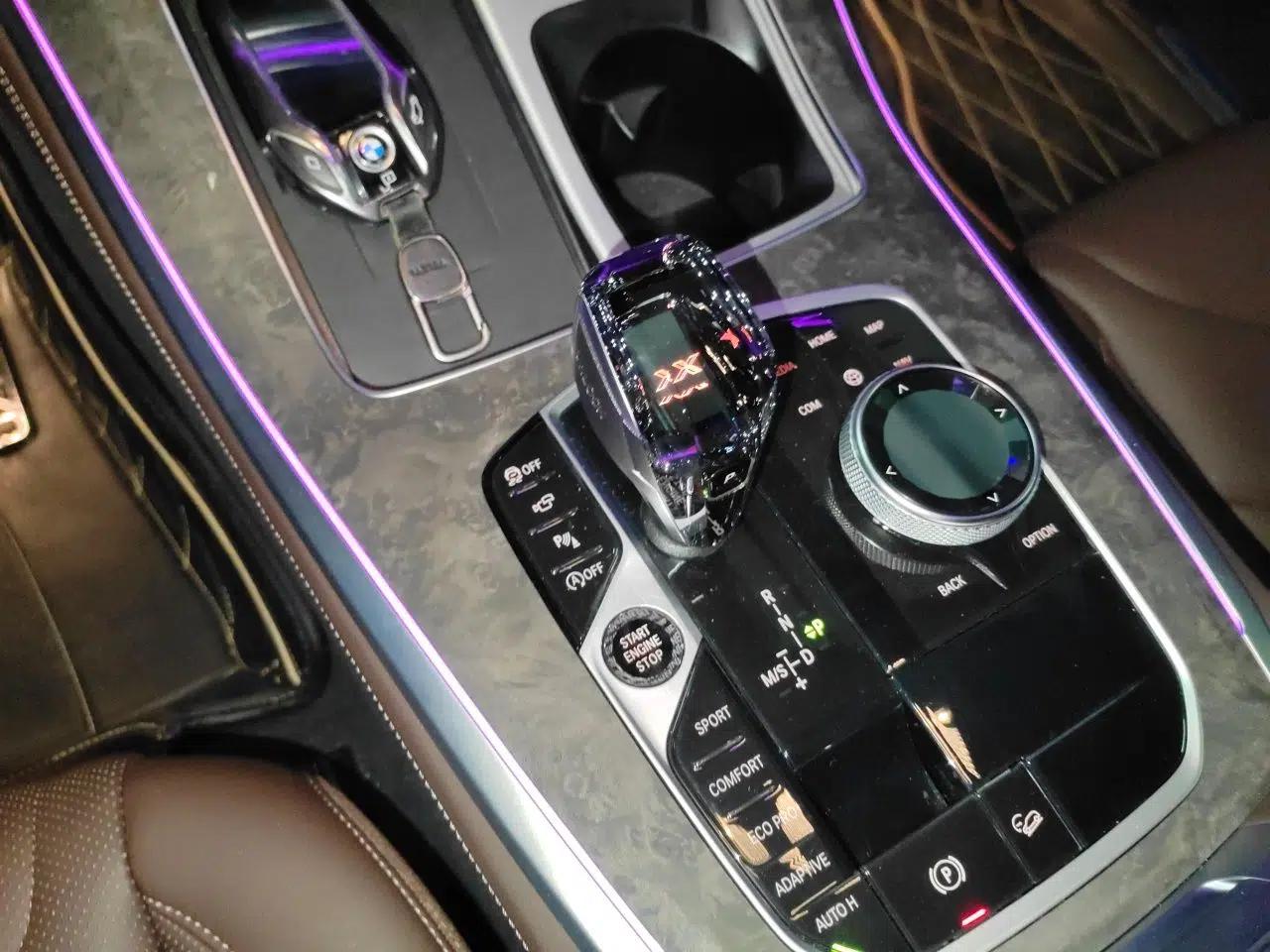 BMW X5 2022 xDrive 30Li Luxury M Sport Package — миниатюра 14