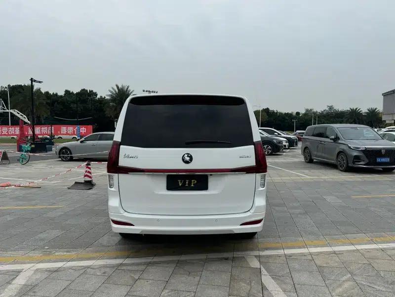 Fengxing M7 2022 Leading Edition 2.0T Automatic Marquis Version — миниатюра 5