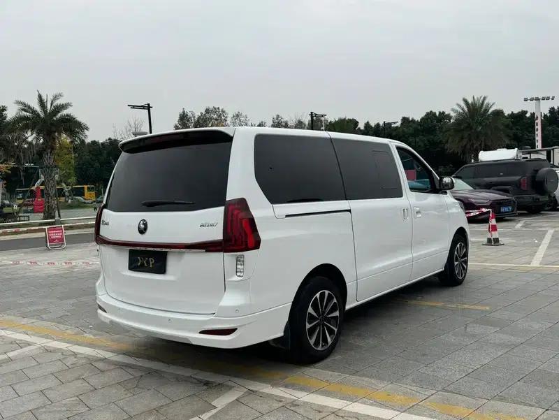 Fengxing M7 2022 Leading Edition 2.0T Automatic Marquis Version — миниатюра 6