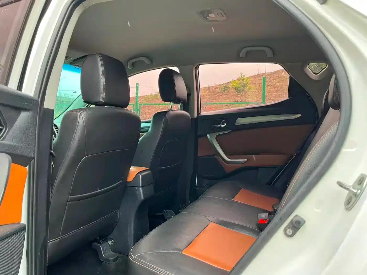 Refine S3 2014 1.5L CVT Luxury Intelligent Model — миниатюра 10