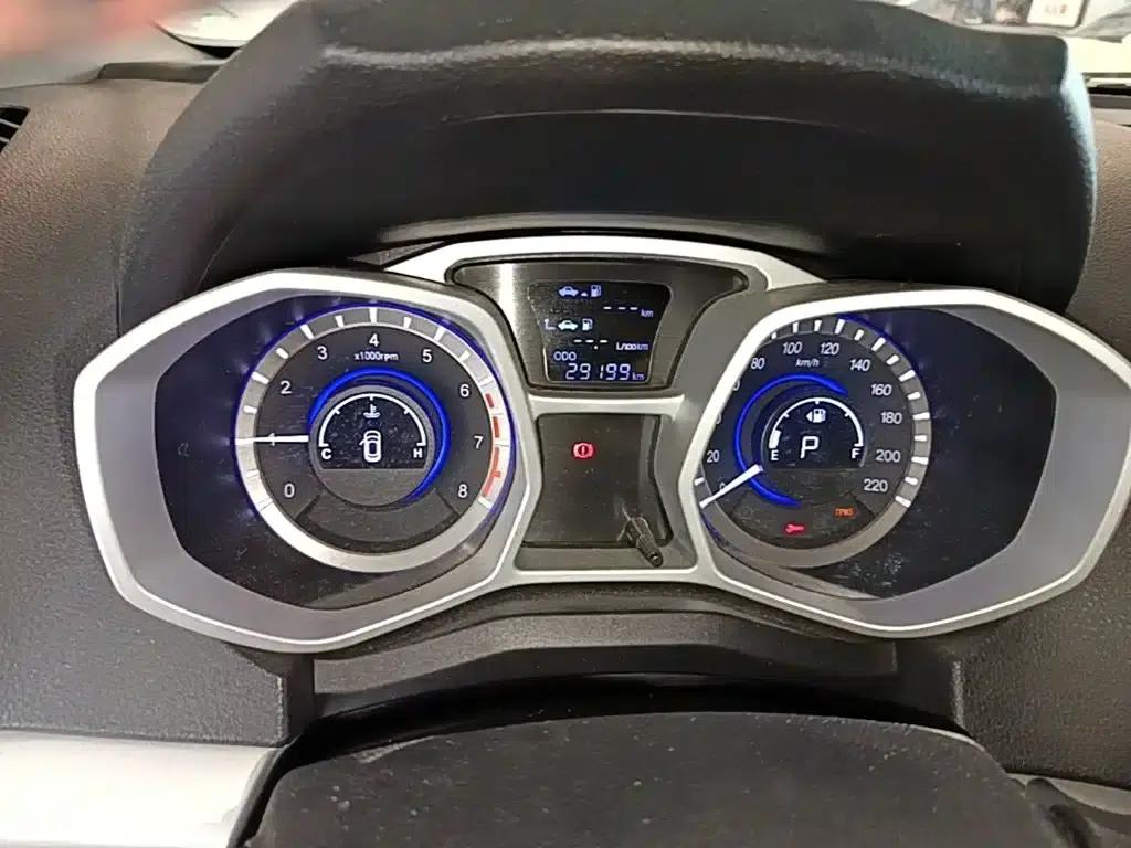 Refine S3 2016 1.5L CVT Luxury Intelligent Model — миниатюра 12