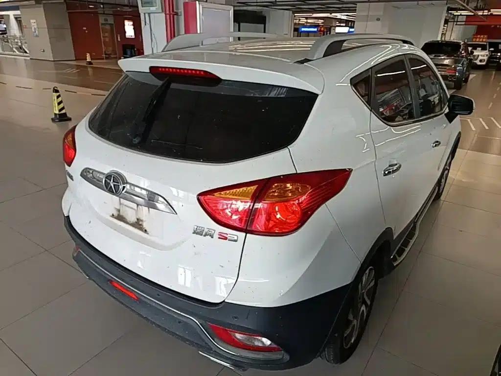 Refine S3 2016 1.5L CVT Luxury Intelligent Model — миниатюра 7