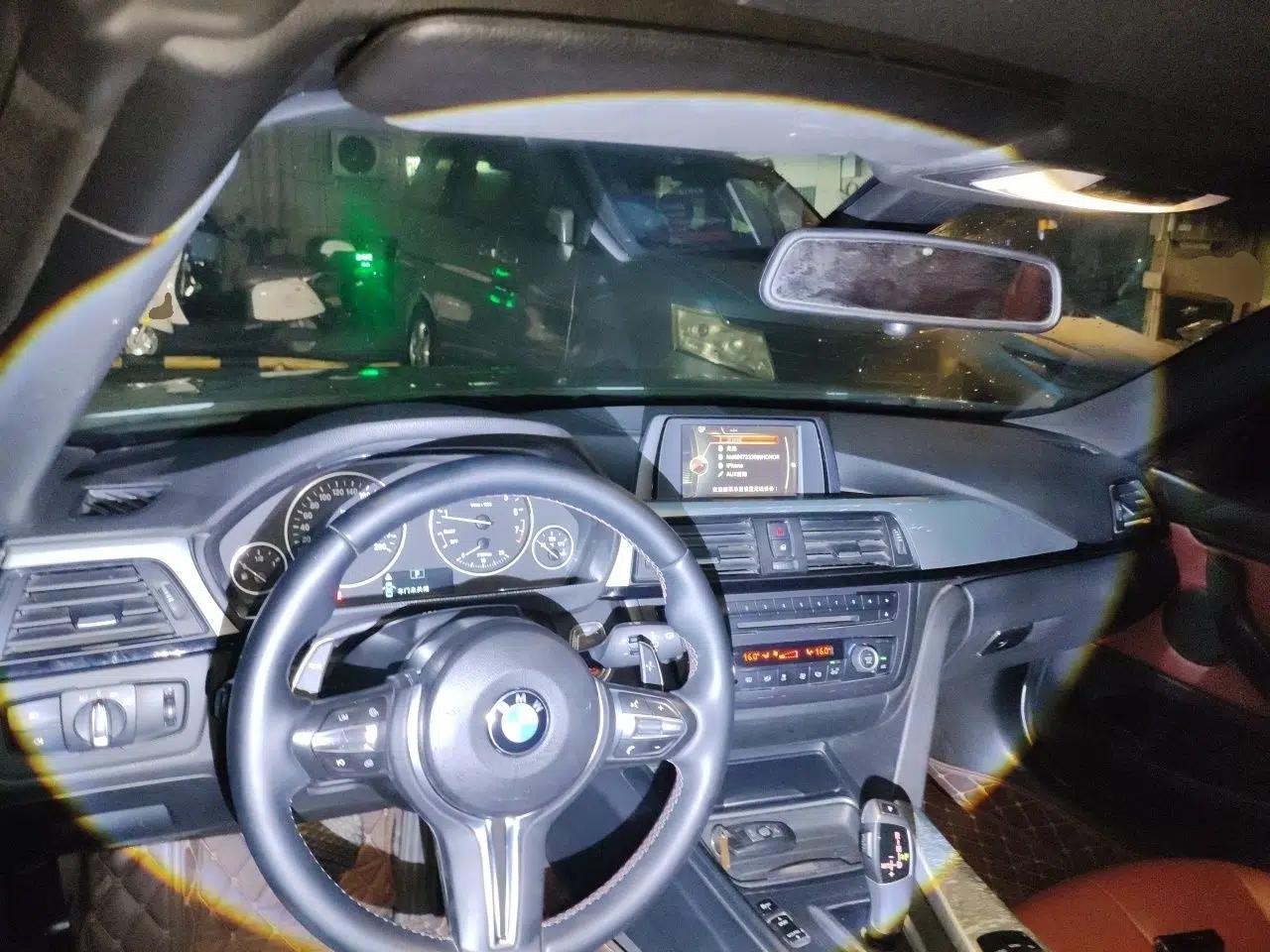BMW 4 Series 2014 420i Convertible Fashion Model — миниатюра 9