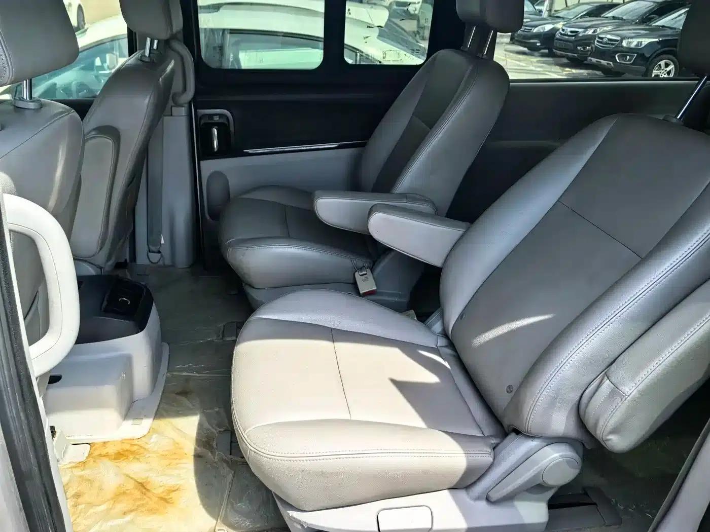 Refine M5 2016 2.0T Gasoline Manual Executive Edition — миниатюра 9