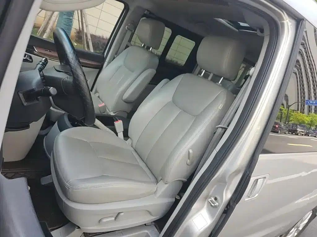 Refine M5 2016 2.0T Gasoline Automatic Business Edition — миниатюра 15