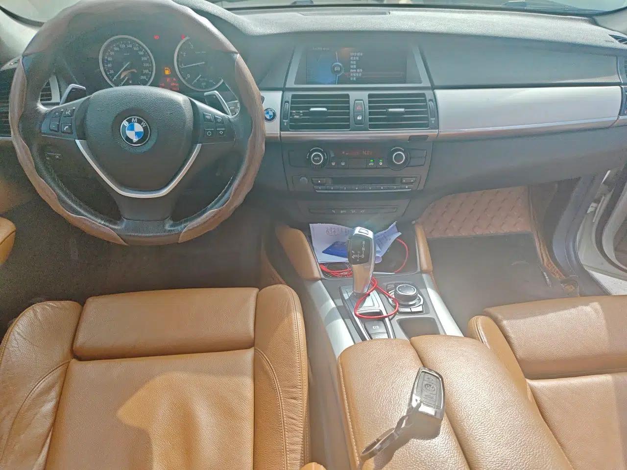 BMW X6 BMW X6, imported, registered in 2014, automatic transmission, 3.0T gasoline engine, all-wheel drive. — миниатюра 9