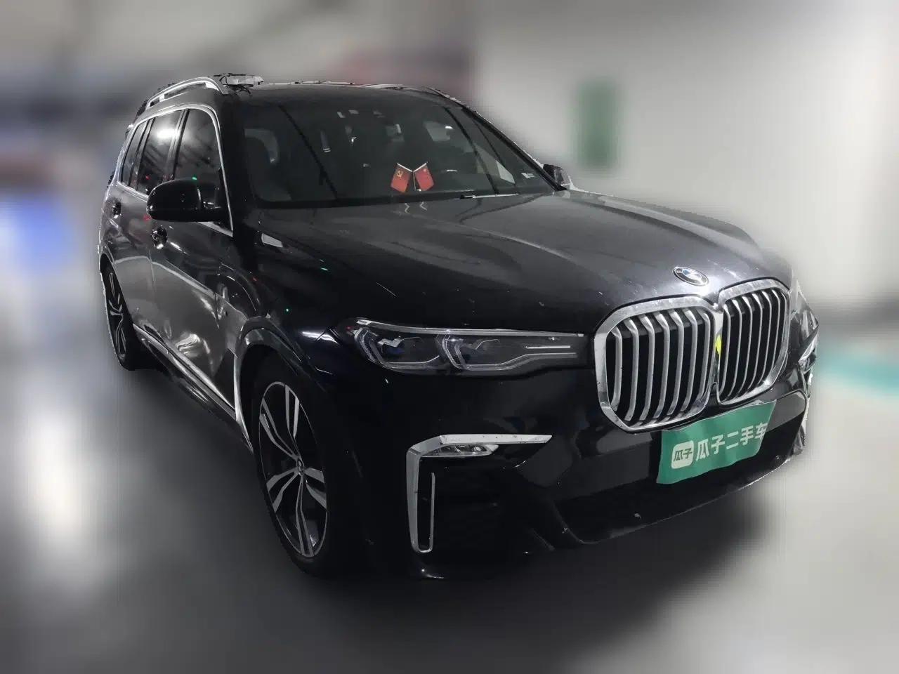 BMW X7 2019 xDrive40i Luxury M Sport Package — миниатюра 3