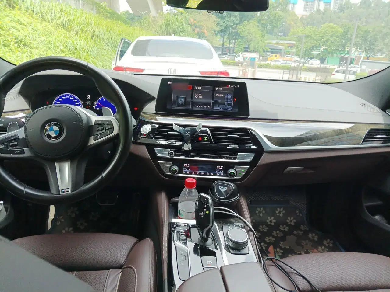 BMW 6 Series GT 2019 630i M Sport Touring Edition — миниатюра 9