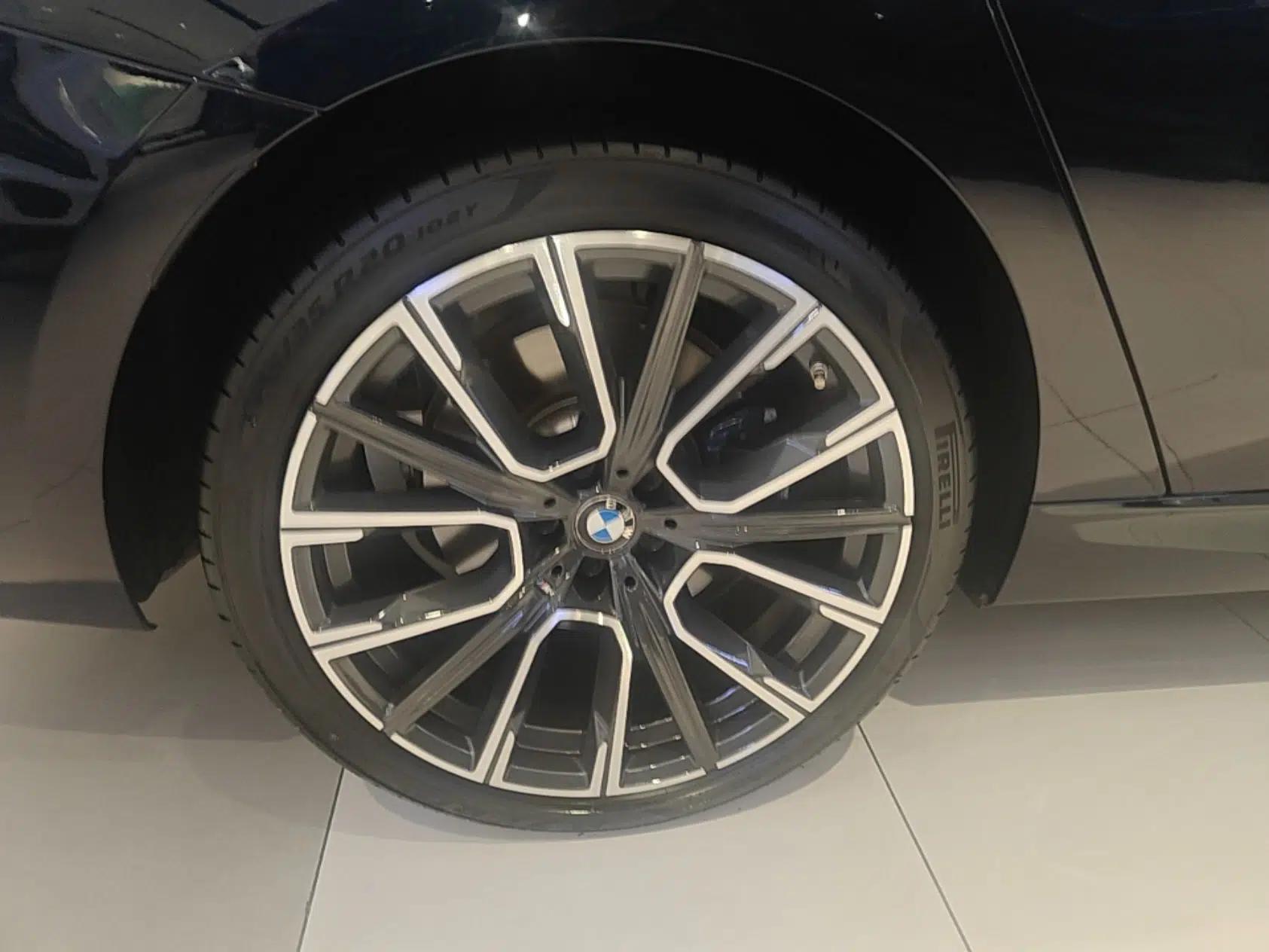 BMW 6 Series GT 2022 630i M Sport Package — миниатюра 11