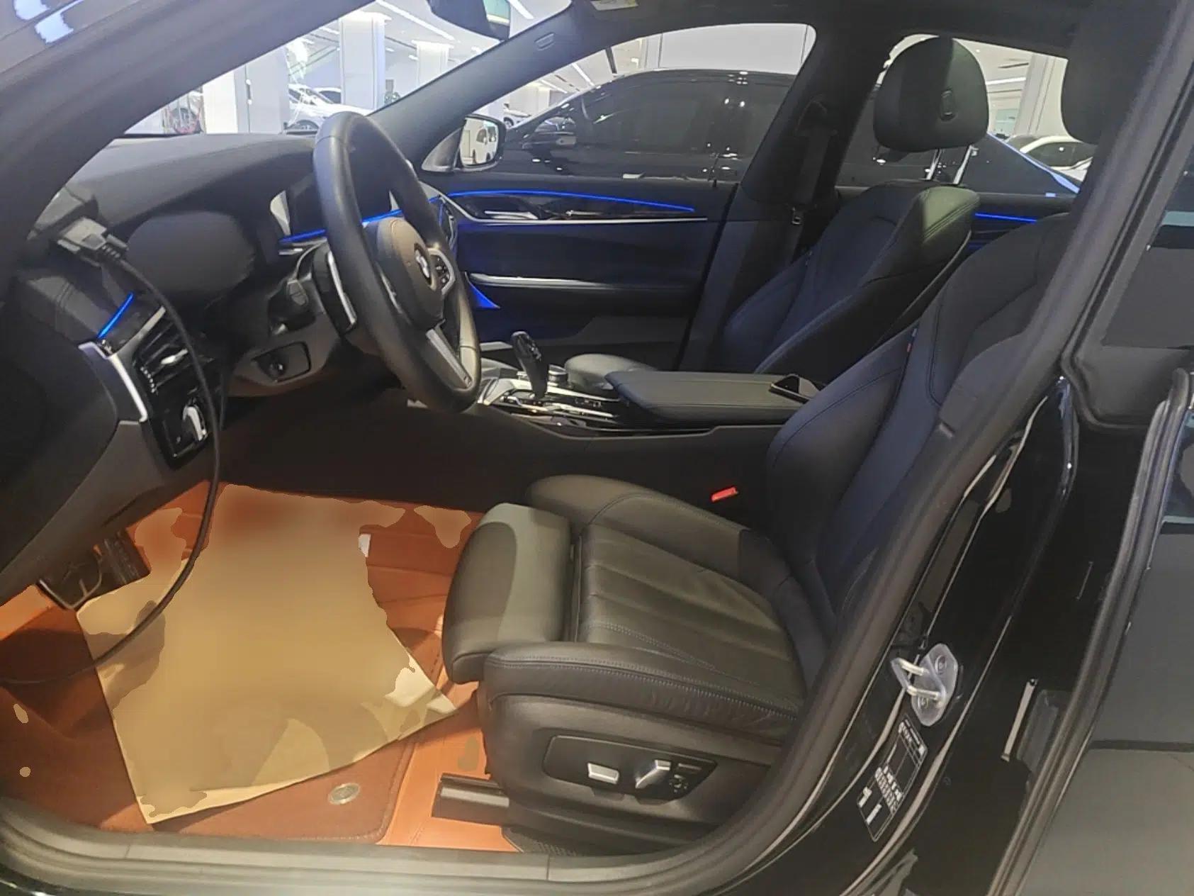 BMW 6 Series GT 2022 630i M Sport Package — миниатюра 17