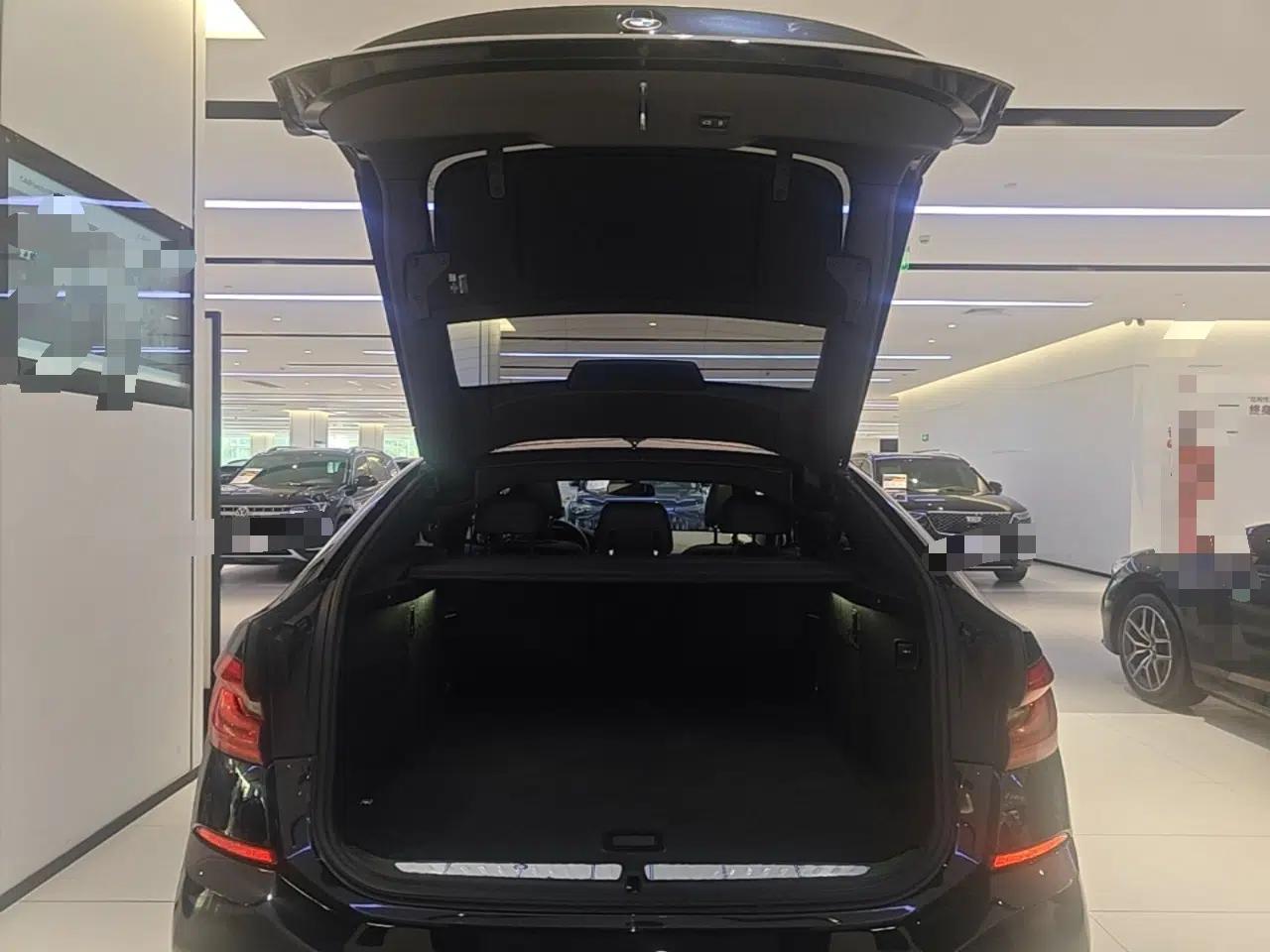 BMW 6 Series GT 2022 630i M Sport Package — миниатюра 22