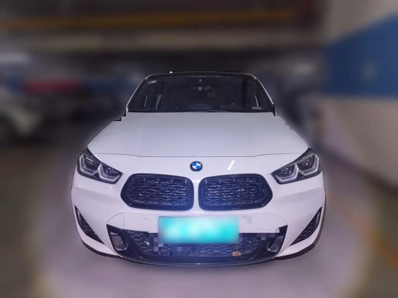BMW X2 2021 Updated xDrive25i Midnight Edition — миниатюра 2