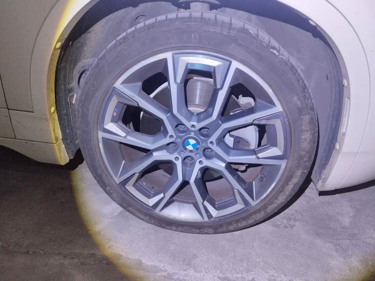 BMW X2 2021 Updated xDrive25i Midnight Edition — миниатюра 8