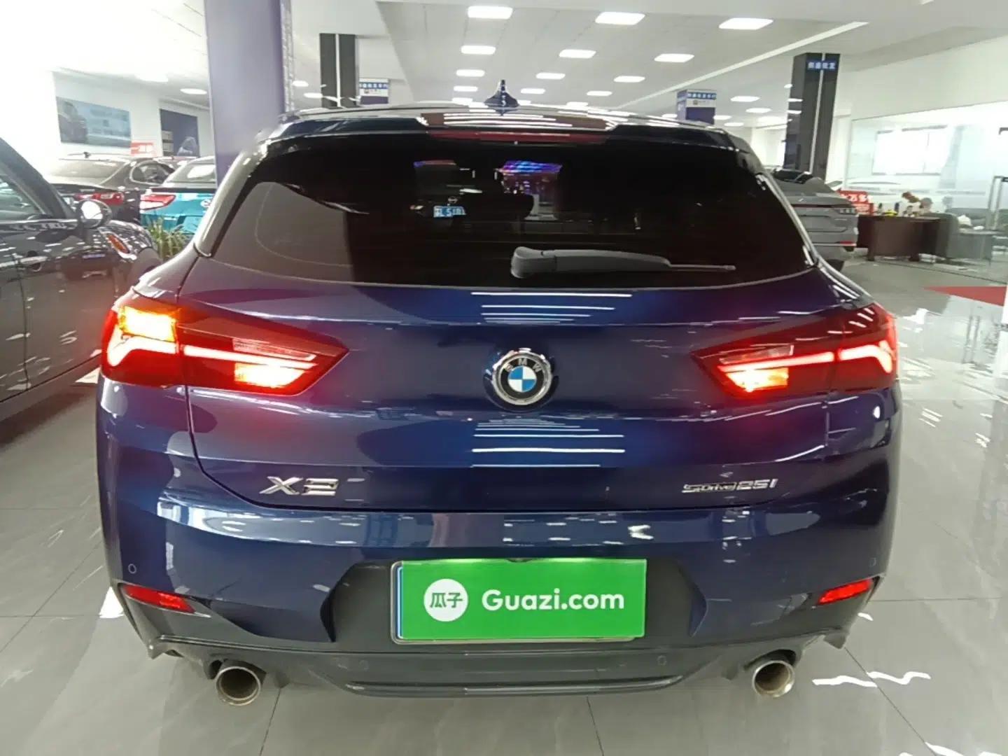 BMW X2 2021 sDrive25i Leading Model M Sport Package — миниатюра 5