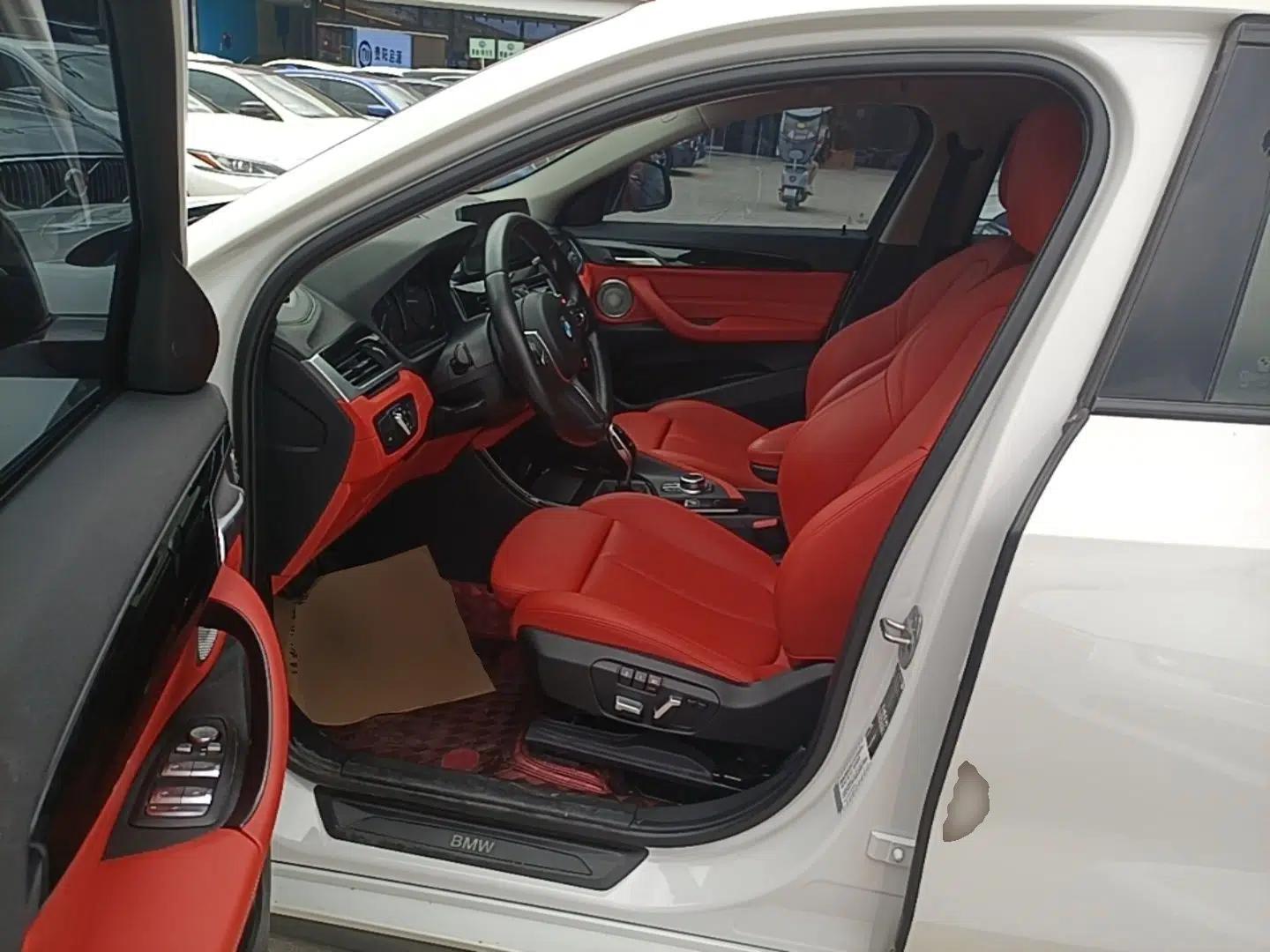 BMW X2 2021 Restyled sDrive25i M Sport Package — миниатюра 17