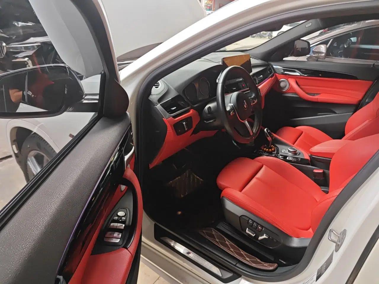 BMW X2 2021 sDrive25i Leading Model M Sport Package — миниатюра 16