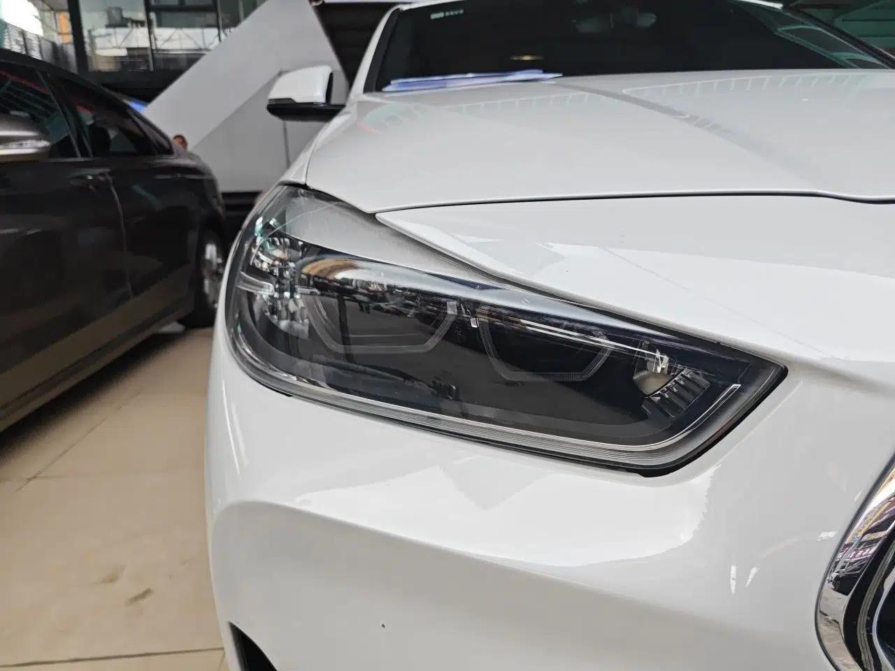 BMW X2 2021 sDrive25i Leading Model M Sport Package — миниатюра 7