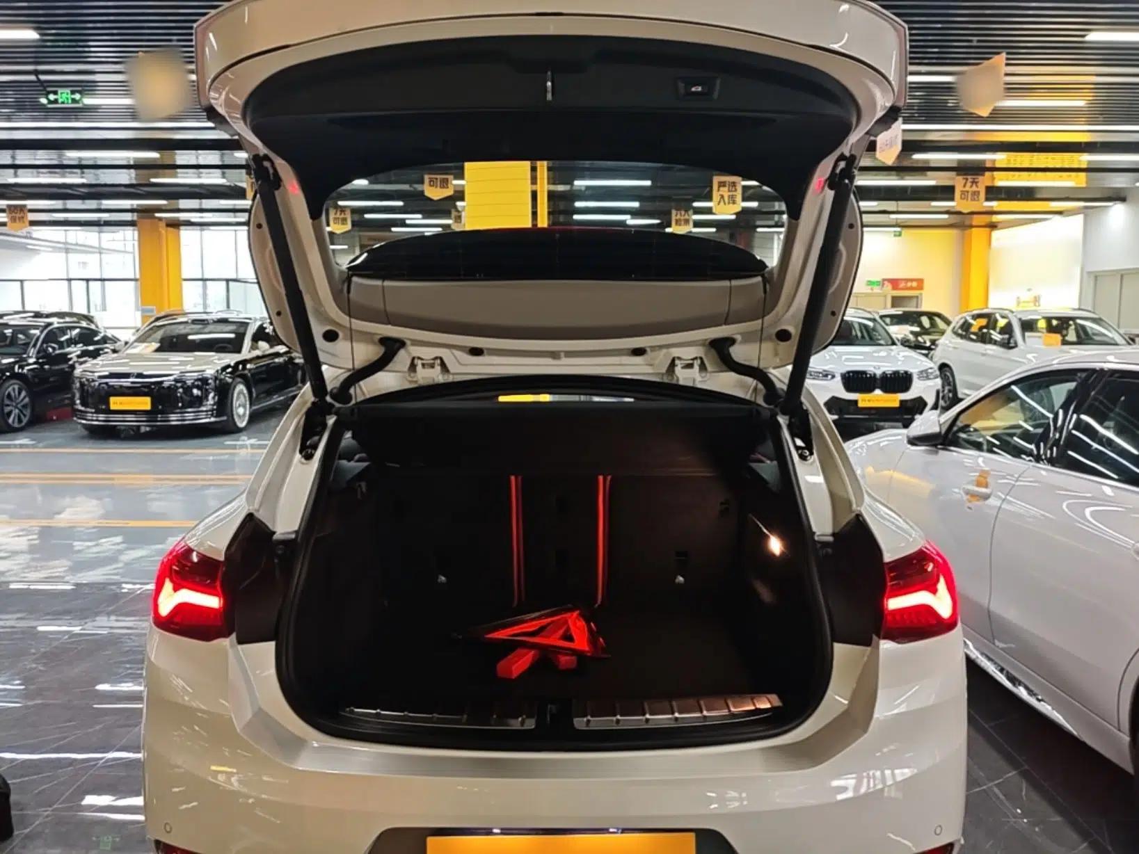 BMW X2 2023 sDrive25i M Sport Package — миниатюра 22