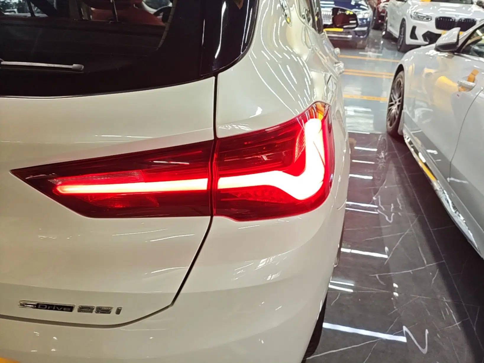 BMW X2 2023 sDrive25i M Sport Package — миниатюра 9
