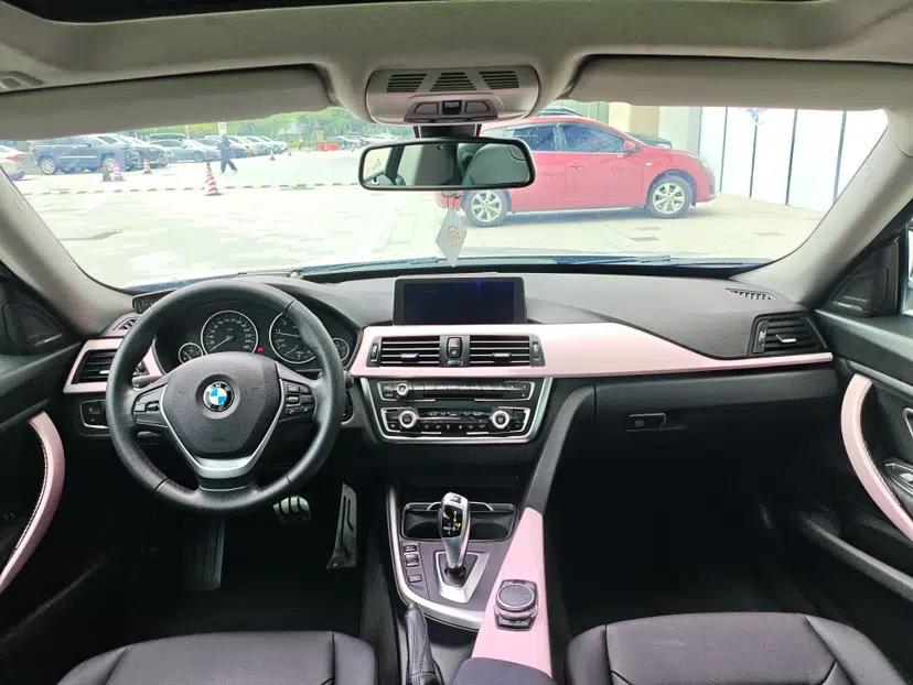 BMW 3 Series GT 2016 320i Fashion Model — миниатюра 37