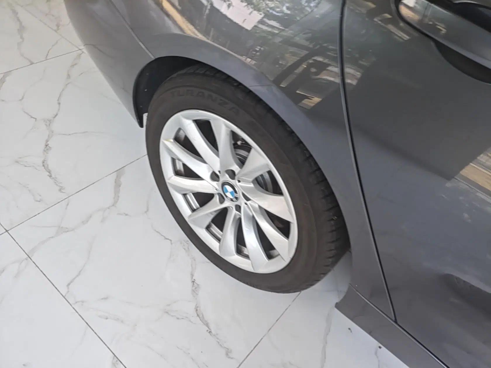 BMW 3 Series GT 2019 320i Sport Edition — миниатюра 16