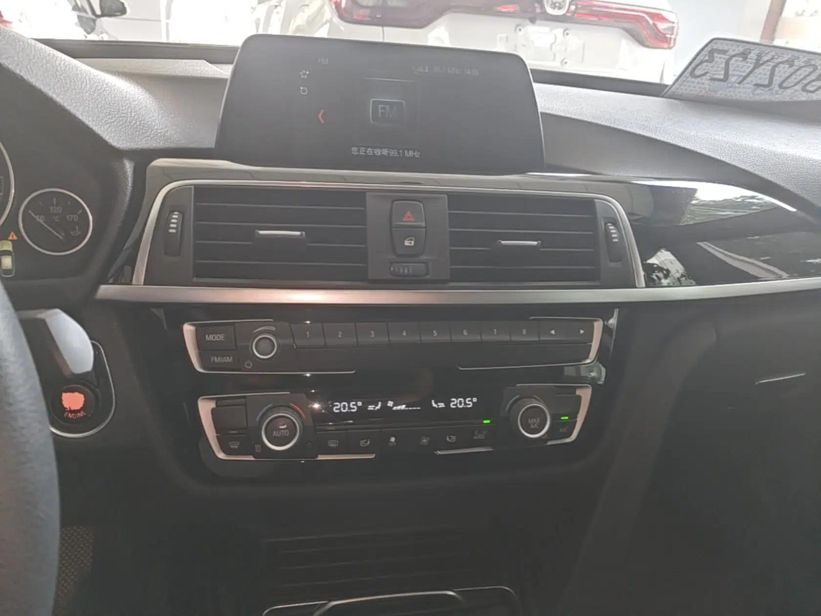 BMW 3 Series GT 2019 320i Sport Edition — миниатюра 20