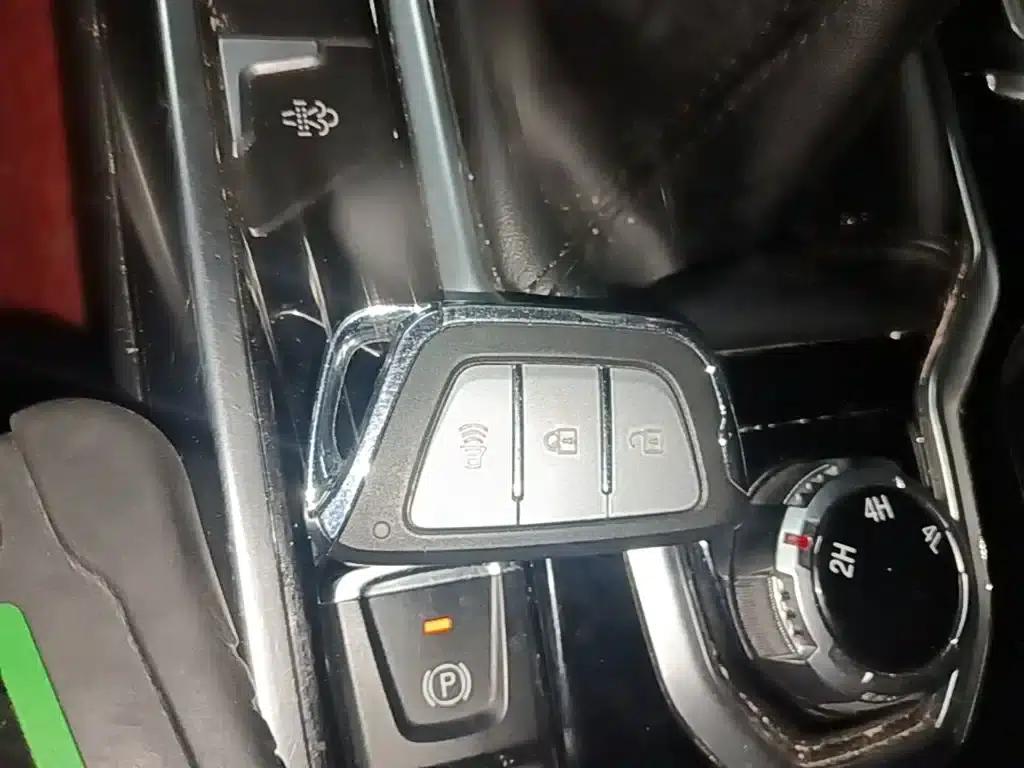 Hantu 2021 2.0T Commercial Edition Manual Diesel 4WD Elite Double Lane HFC4DB2-2E — миниатюра 9