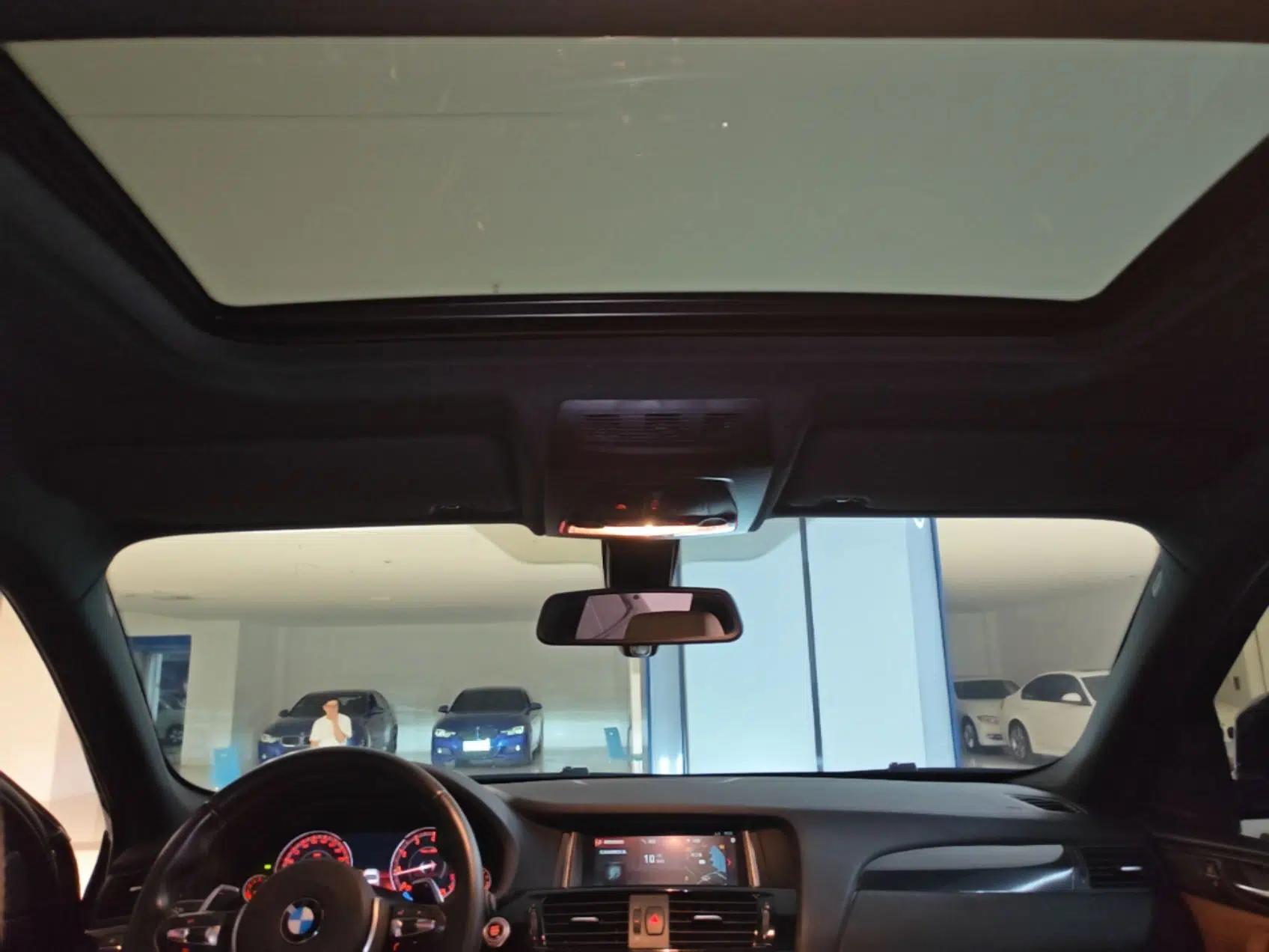 BMW X4 2014 xDrive35i M Sport model — миниатюра 26