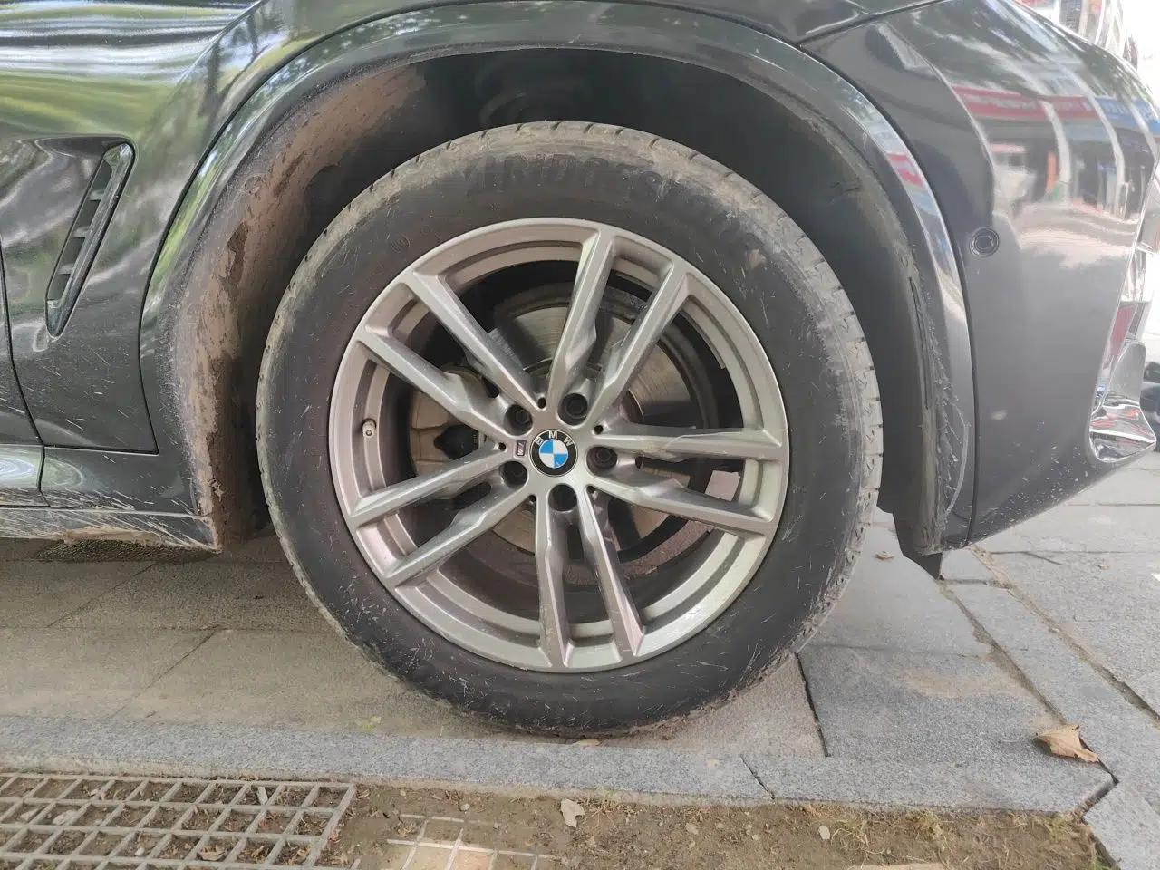 BMW X4 2020 xDrive25i M Sport Package — миниатюра 8