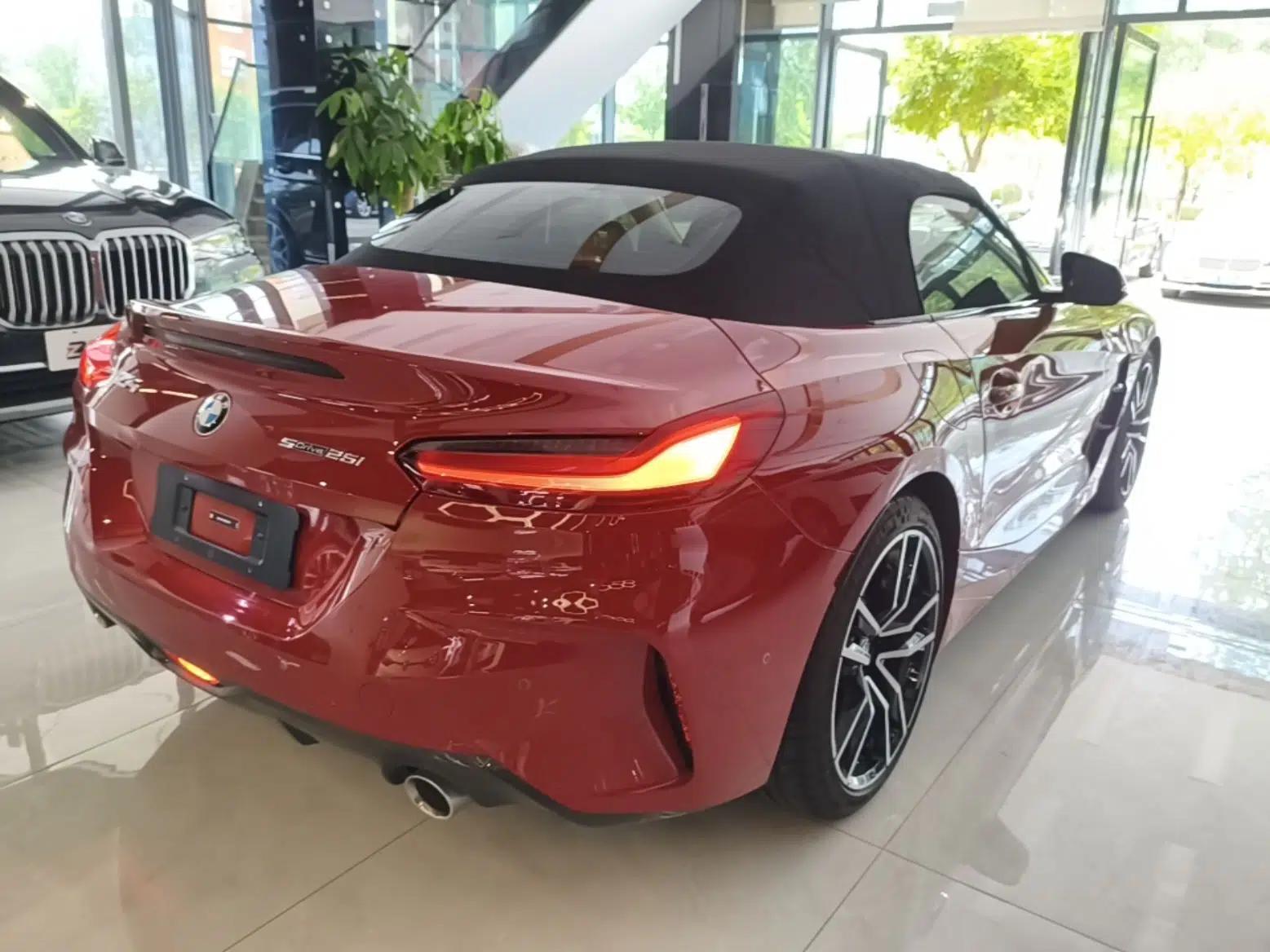 BMW Z4 2023 sDrive 25i M Sport Package — миниатюра 6