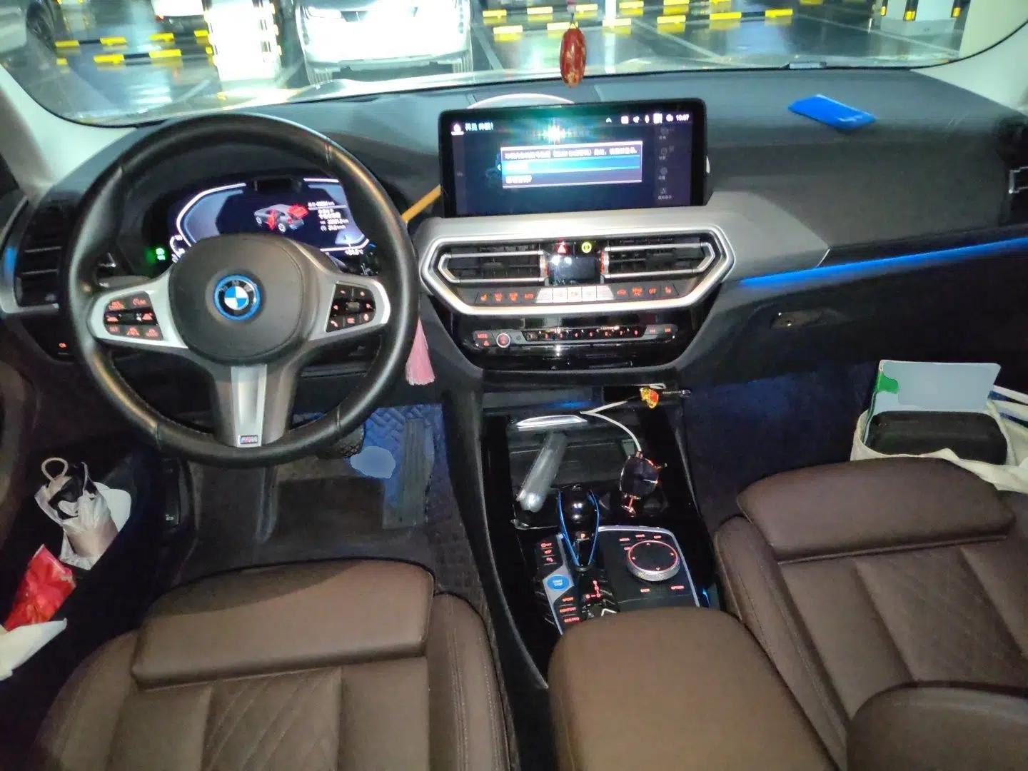 BMW iX3 2022 Leading Type — миниатюра 9