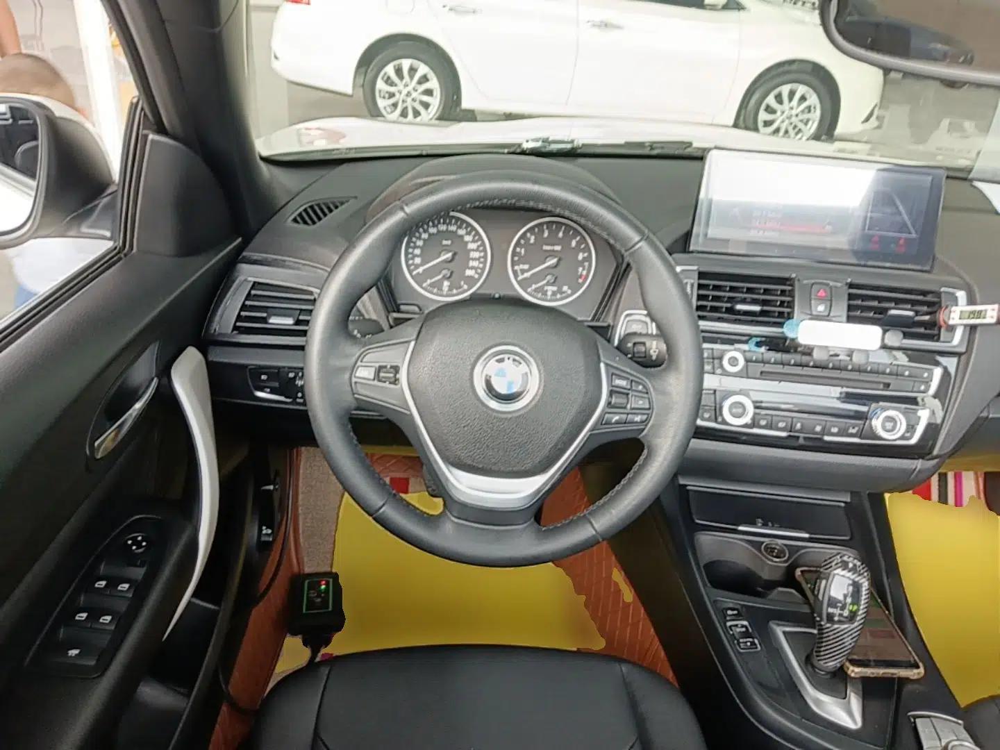 BMW 2 Series 2015 218i Convertible Coupe — миниатюра 13