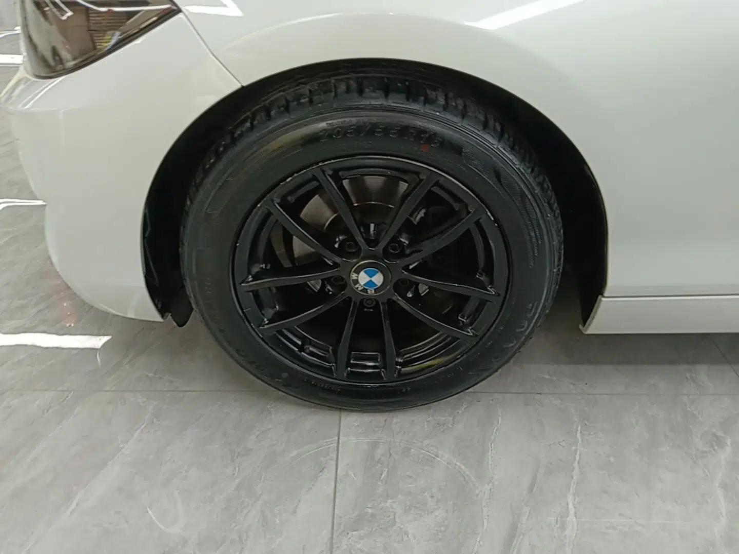 BMW 2 Series 2015 218i Convertible Coupe — миниатюра 10